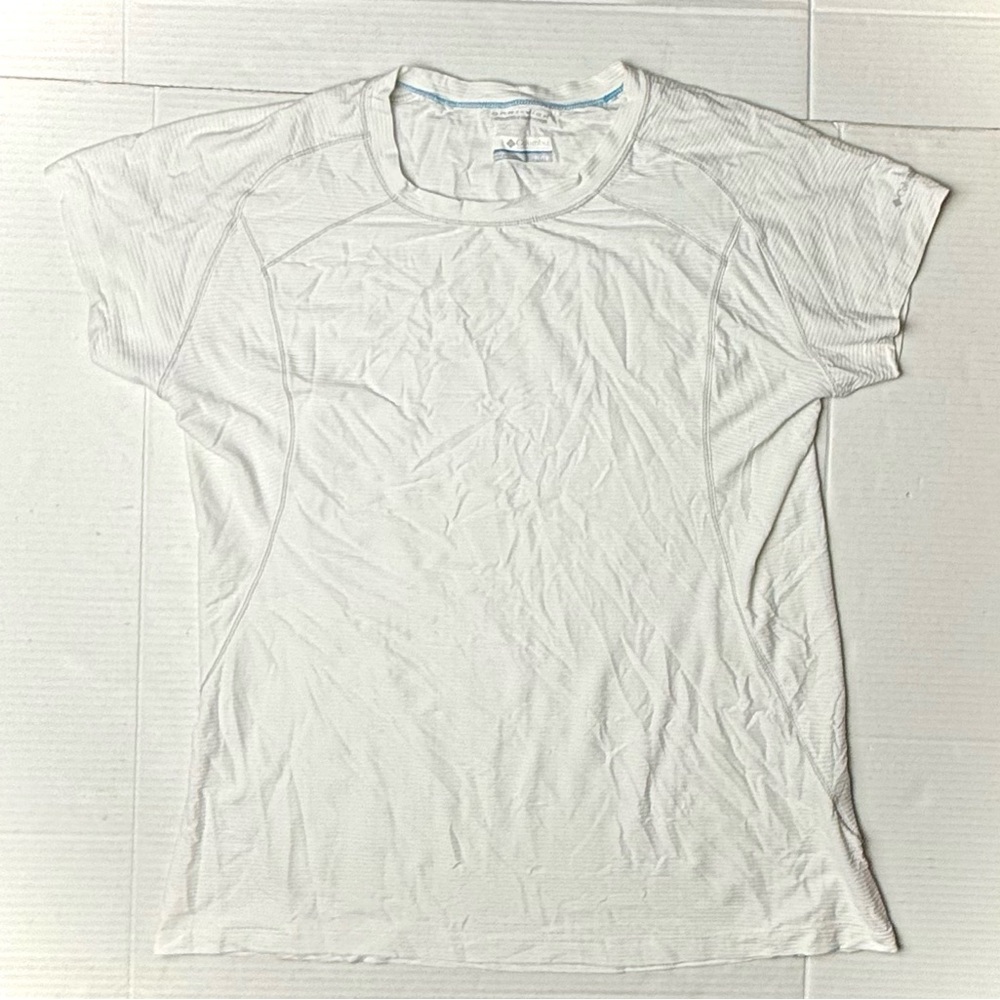 Columbia Sportswear Women’s XL TShirt‎ White Tee Omni-Wick Advanced Evaporation